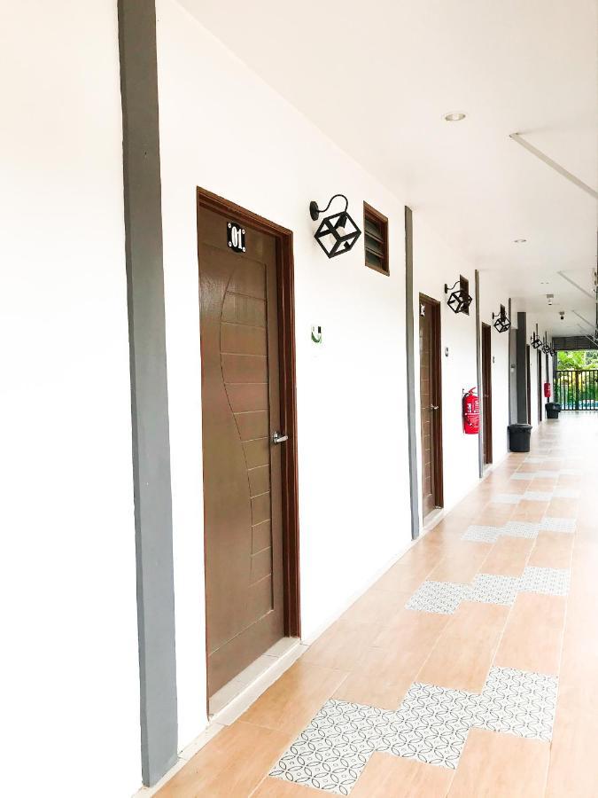 Norshah Village Resort 珍南海滩 外观 照片