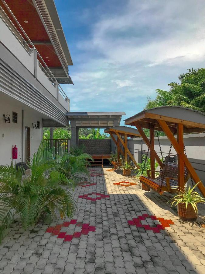 Norshah Village Resort 珍南海滩 外观 照片