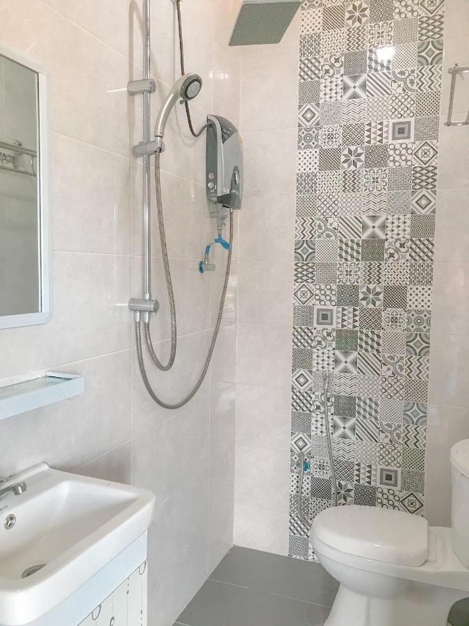 Norshah Village Resort 珍南海滩 外观 照片