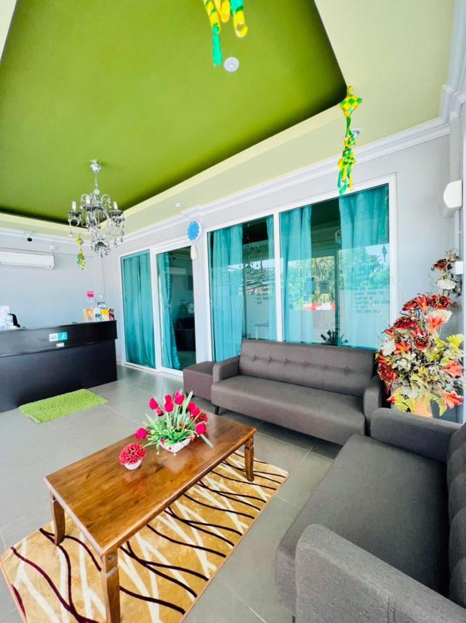 Norshah Village Resort 珍南海滩 外观 照片