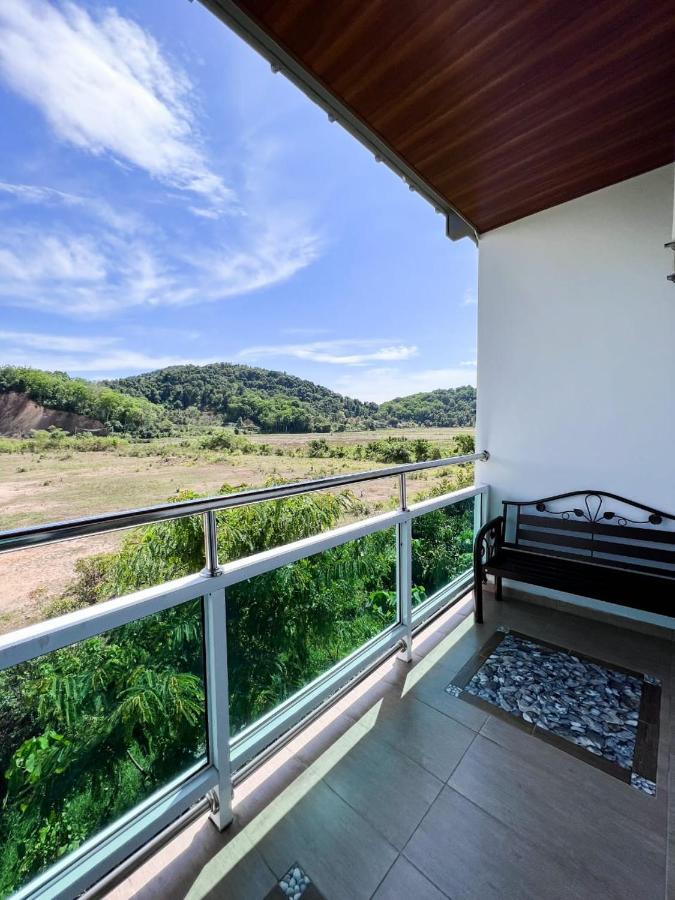Norshah Village Resort 珍南海滩 外观 照片