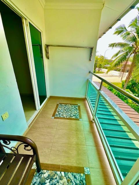 Norshah Village Resort 珍南海滩 外观 照片